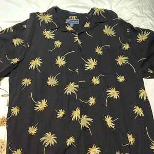 Weekender button-down Hawaiian shirt